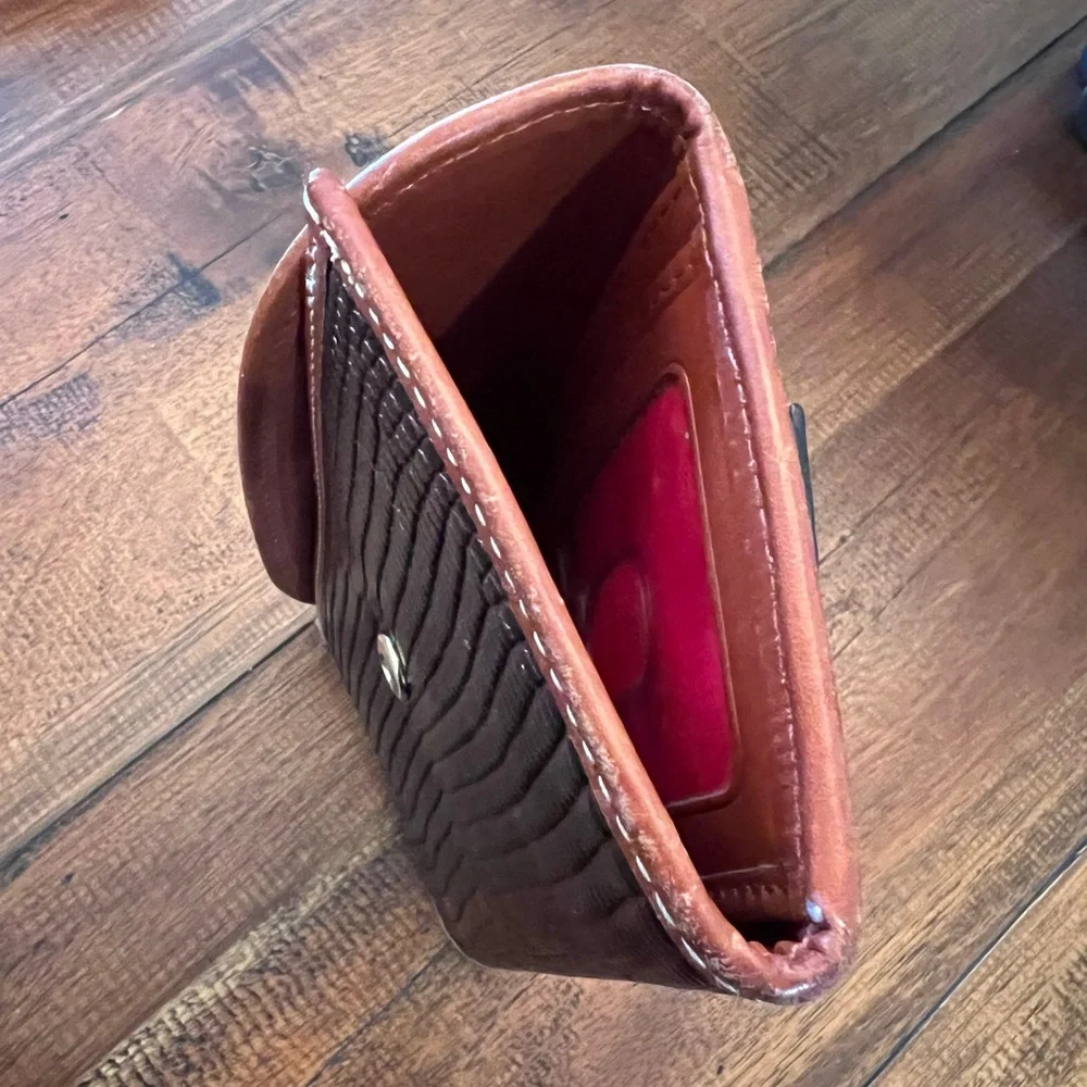 Dooney & Bourke | Lizard Continental Clutch Wallet